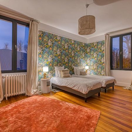 Cottage De La Foret Шантили Екстериор снимка